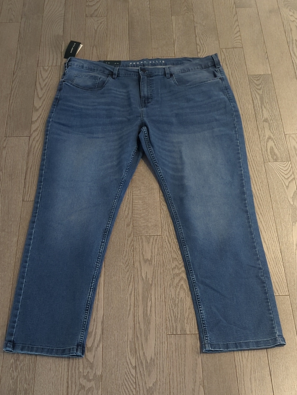 Perry Ellis Men's Blue Jeans - Comfortable Straight Slim Fit Leg 40 X 31 NWT